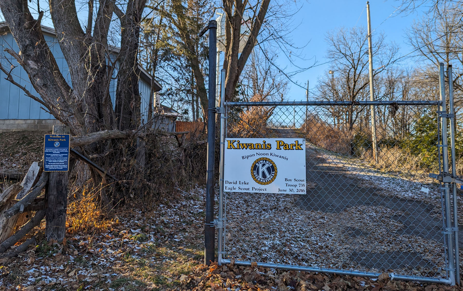 Kiwanis Park Gate Entrance